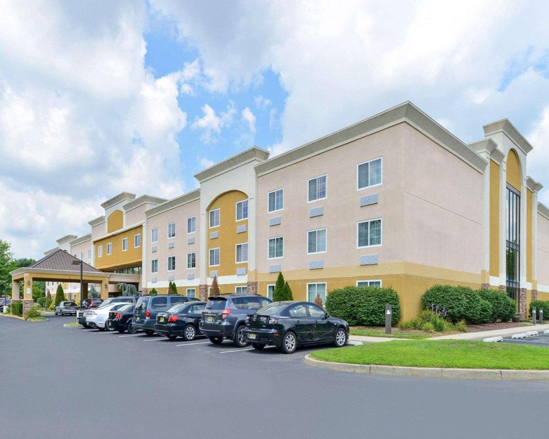 Tinton Falls Inn מראה חיצוני תמונה
